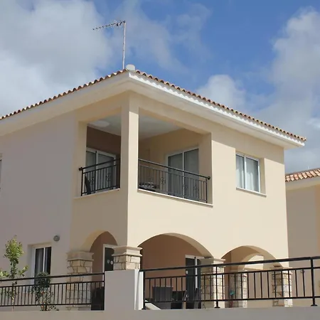 Σπίτι διακοπών In Tremithousa Mit Privatem Pool